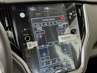 Subaru Legacy 2025 AWD Premium 4dr Sedán