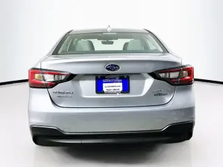 Subaru Legacy 2025 AWD Premium 4dr Sedán