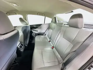 Subaru Legacy 2025 AWD Premium 4dr Sedán
