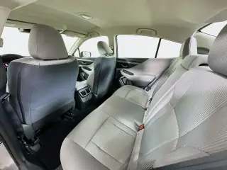 Subaru Legacy 2025 AWD Premium 4dr Sedán