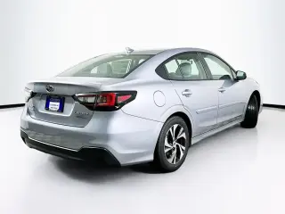 Subaru Legacy 2025 AWD Premium 4dr Sedán