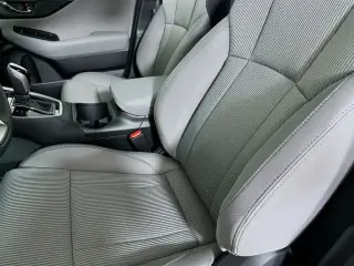 Subaru Legacy 2025 AWD Premium 4dr Sedán