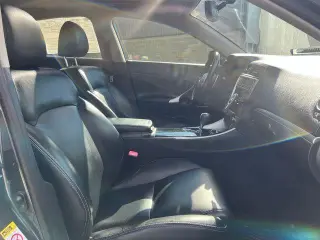 Lexus IS 250 2011 AWD 4dr Sedán