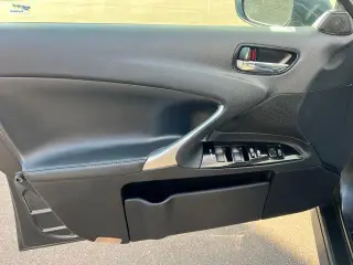 Lexus IS 250 2011 AWD 4dr Sedán