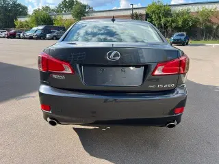 Lexus IS 250 2011 AWD 4dr Sedán