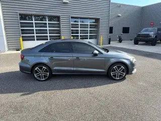 Audi A3 2017 2.0T Premium 4dr Sedán