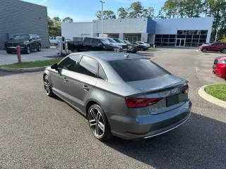 Audi A3 2017 2.0T Premium 4dr Sedán