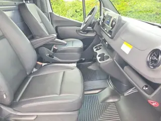 Mercedes-Benz Sprinter 2024 3500XD 3dr 144 in. WB Furgón de Carga