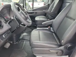 Mercedes-Benz Sprinter 2024 3500XD 3dr 144 in. WB Furgón de Carga