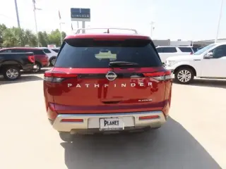Nissan Pathfinder 2023 Platinum 4p SUV
