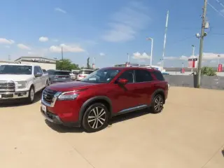 Nissan Pathfinder 2023 Platinum 4p SUV