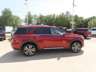Nissan Pathfinder 2023 Platinum 4p SUV