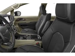 Chrysler Pacifica 2025 Limited Minivan 4p