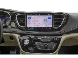 Chrysler Pacifica 2025 Limited Minivan 4p