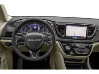 Chrysler Pacifica 2025 Limited Minivan 4p