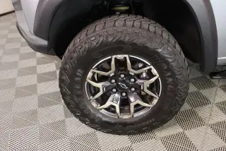 Chevrolet Colorado 2023 4x4 ZR2 4p Camioneta de cabina amplia 5 pies de caja corta