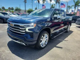 Chevrolet Silverado 1500 2022 4x2 High Country 4dr Crew Cab 5.8 ft. SB
