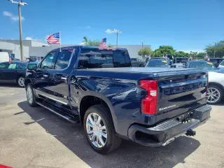 Chevrolet Silverado 1500 2022 4x2 High Country 4dr Crew Cab 5.8 ft. SB