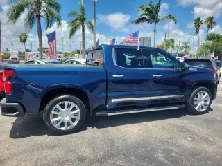 Chevrolet Silverado 1500 2022 4x2 High Country 4dr Crew Cab 5.8 ft. SB