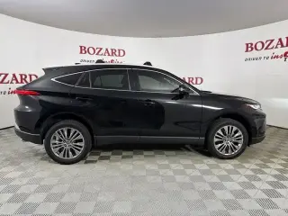 Toyota Venza 2024 AWD LE 4dr Crossover