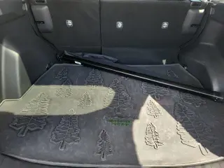 Toyota RAV4 Hybrid 2025 AWD Woodland Edition 4dr SUV
