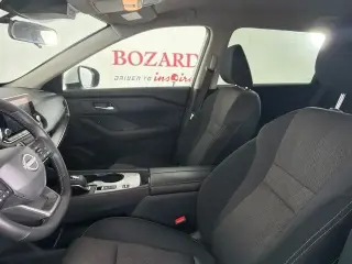 Nissan Rogue 2025 SV 4p Crossover