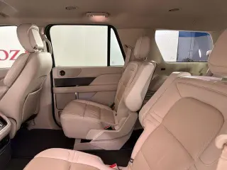 Lincoln Navigator 2018 4x2 Premiere 4dr SUV
