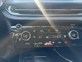 INFINITI QX60 2022 AWD Luxe 4p SUV