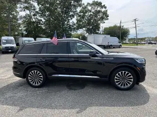 Lincoln Aviator 2023 AWD Estándar 4p SUV