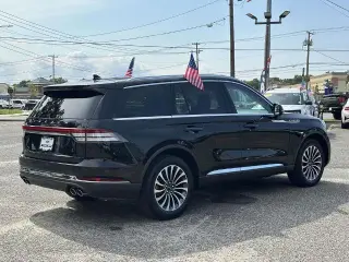 Lincoln Aviator 2023 AWD Estándar 4p SUV