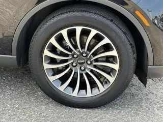 Lincoln Aviator 2023 AWD Estándar 4p SUV