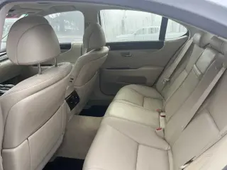Lexus LS 460 2016 Tracción Total 4p Sedán