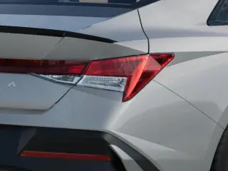Hyundai ELANTRA 2026 SEL Sport Premium 4p Sedan
