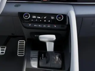 Hyundai ELANTRA 2026 SEL Sport Premium 4p Sedan