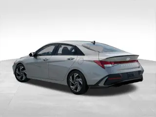 Hyundai ELANTRA 2026 SEL Sport Premium 4p Sedan