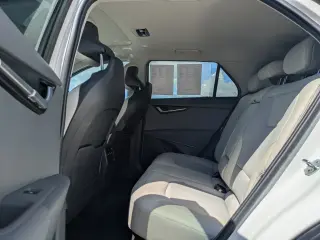 Kia Niro 2024 EX Touring 4p Crossover