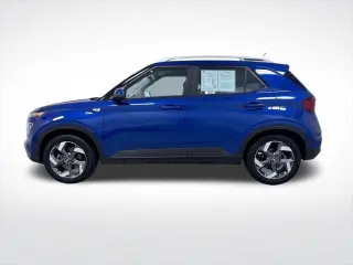 Hyundai VENUE 2024 Limited 4p Crossover