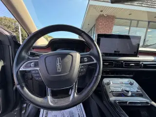 Lincoln Nautilus 2023 AWD Reserve 4p SUV