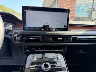 Lincoln Nautilus 2023 AWD Reserve 4p SUV