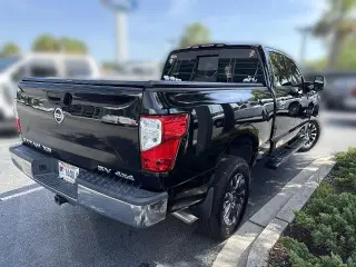 Nissan Titan XD 2018 4x4 S 4dr Crew Cab