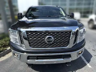 Nissan Titan XD 2018 4x4 S 4dr Crew Cab