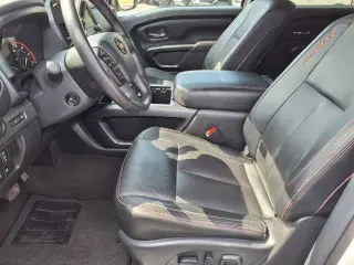 Nissan Titan 2021 4x4 SV 4dr Crew Cab 5.6 ft. SB