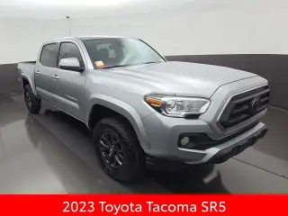 Toyota Tacoma 2023 4x2 TRD Todo Terreno 4p Doble Cabina 5.0 ft SB