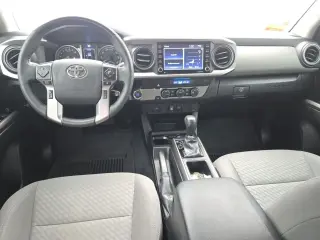 Toyota Tacoma 2023 4x2 TRD Todo Terreno 4p Doble Cabina 5.0 ft SB