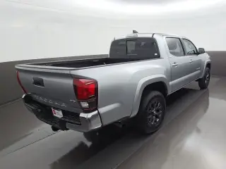 Toyota Tacoma 2023 4x2 TRD Todo Terreno 4p Doble Cabina 5.0 ft SB
