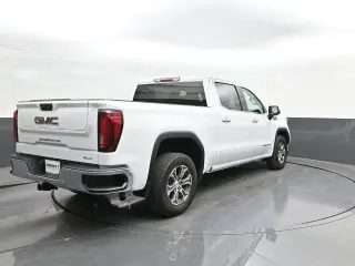 GMC Sierra 1500 2026 4x2 SLT 4dr Crew Cab 5.8 ft. SB