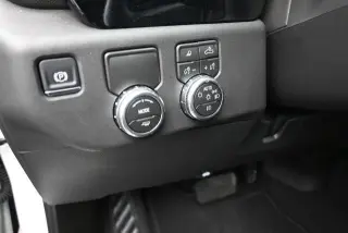 GMC Sierra 1500 2026 4x2 SLT 4dr Crew Cab 5.8 ft. SB