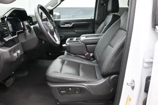 GMC Sierra 1500 2026 4x2 SLT 4dr Crew Cab 5.8 ft. SB