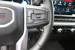 GMC Sierra 1500 2026 4x2 SLT 4dr Crew Cab 5.8 ft. SB