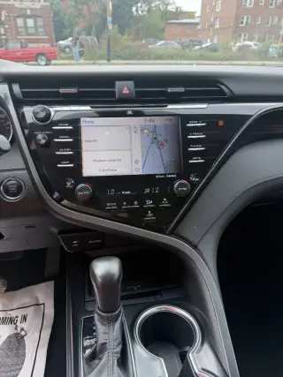 Toyota Camry 2019